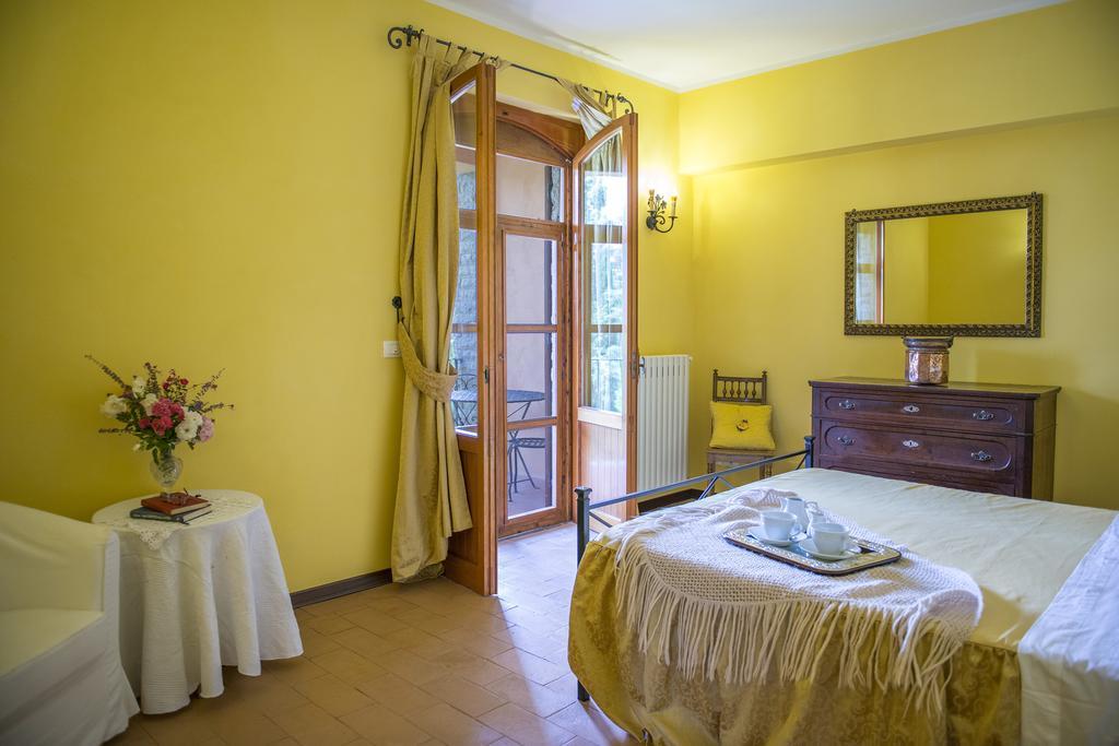 Tenuta Macetona Celle sul Rigo Zimmer foto